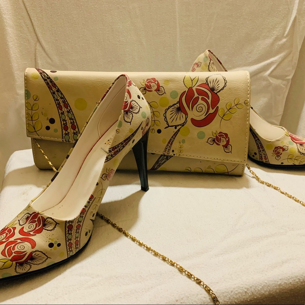 Goby clutch bag and heel set
